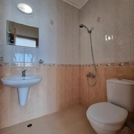 2 Bedroom Pretty In South * Sveti Vlas