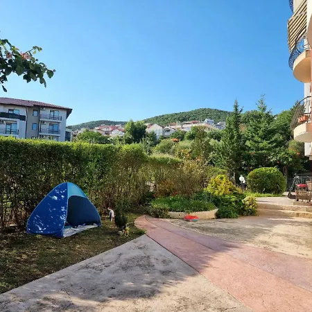 Daire 2 Bedroom Pretty In South Sveti Vlas